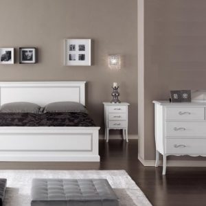 camera da letto artigianale in legno laccato bianco