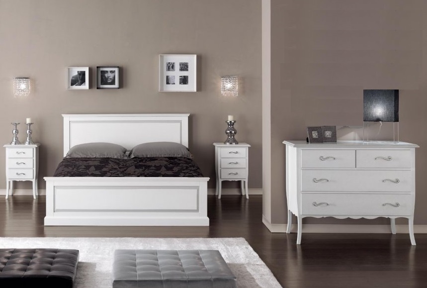 camera da letto artigianale in legno laccato bianco