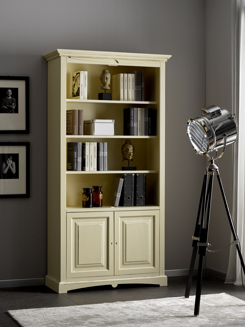 Libreria grande classica in legno laccato due ante