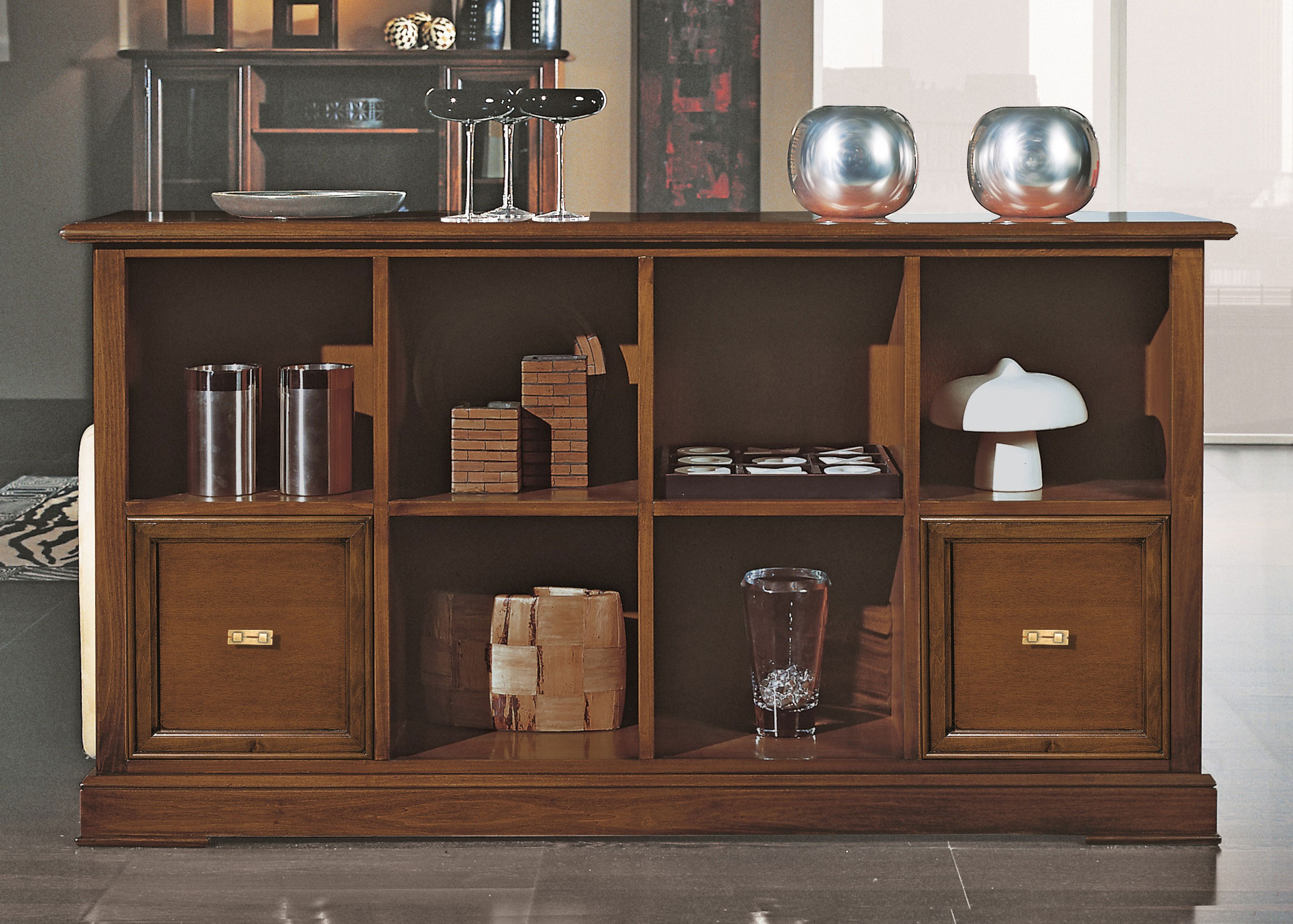 Libreria media classica in legno con cestoni
