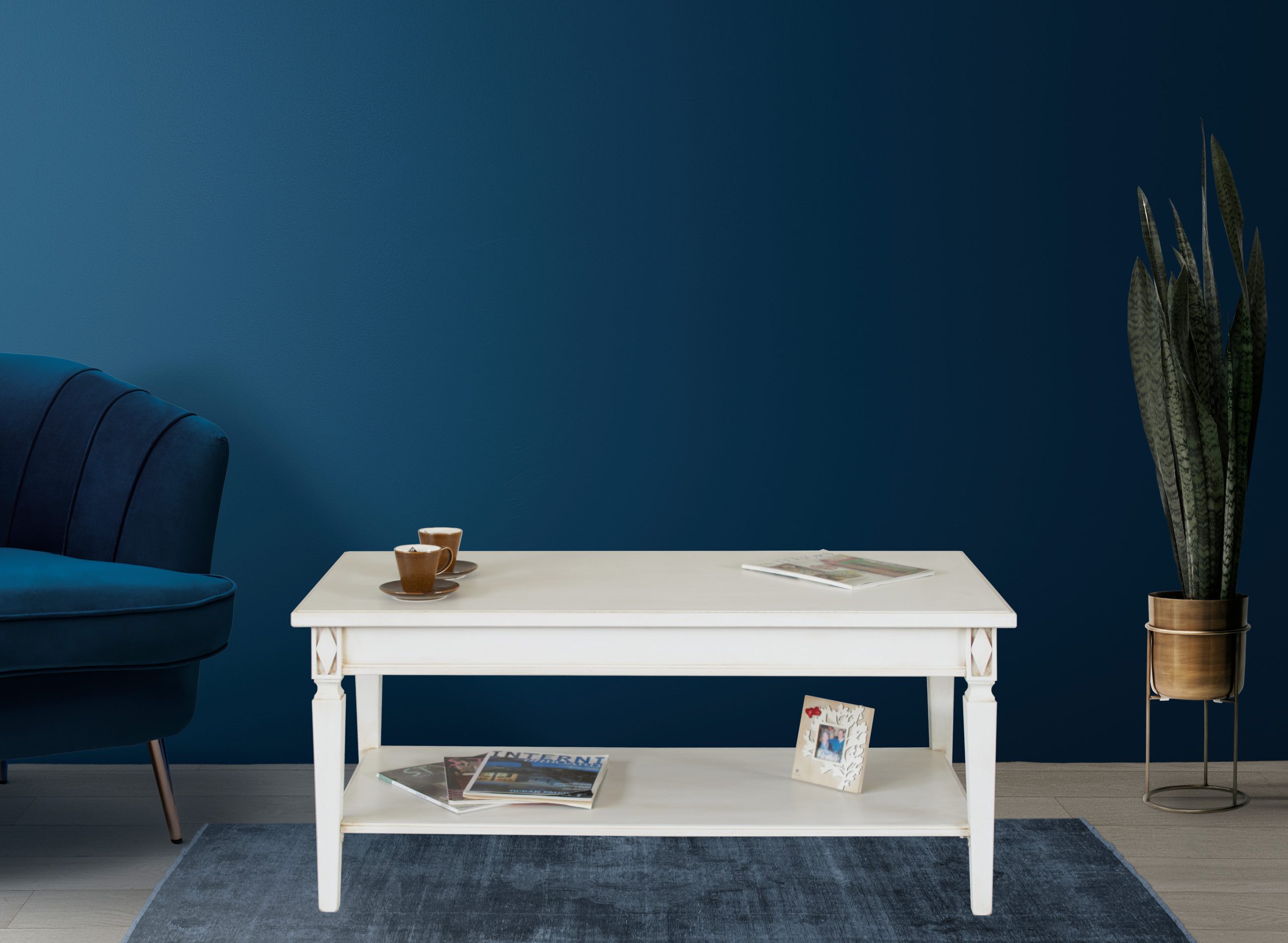 Tavolino da salotto rettangolare neoclassico in legno laccato bianco