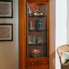 Vetrina classica artigianale in legno una porta
