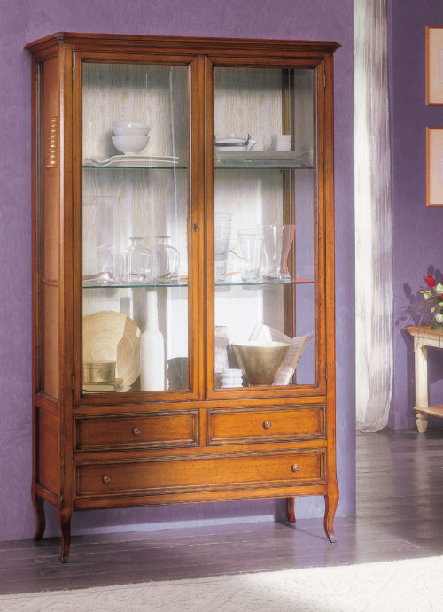 vetrina classica artigianale in legno ciliegio due ante