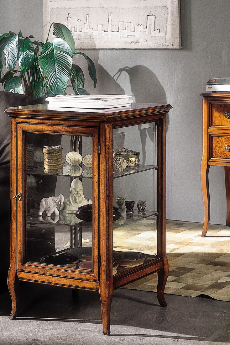 Vetrinetta bassa classica in legno una porta